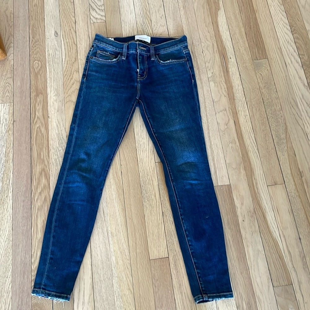 Current Elliot size 25 jean